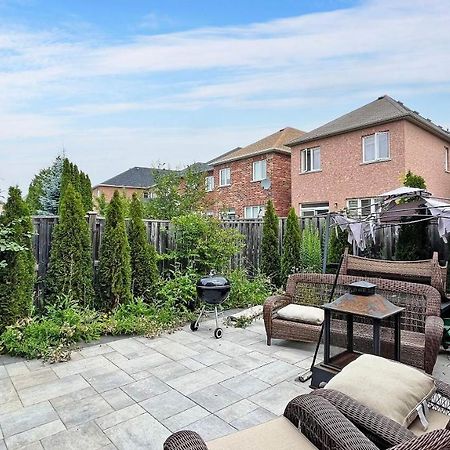 Stunning 2Br Lower Level Unit 보간 외부 사진