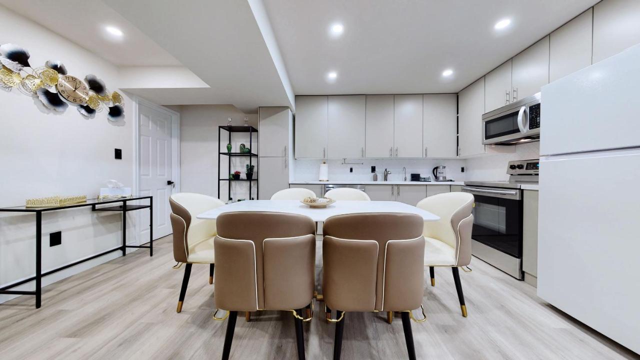 Stunning 2Br Lower Level Unit 보간 외부 사진